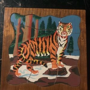 Discovery Animal Planet Vintage Wooden Endangered Animal 4 Layer Puzzle